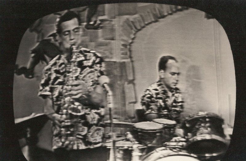 File:Spotlight - MTV 1968 d.jpg