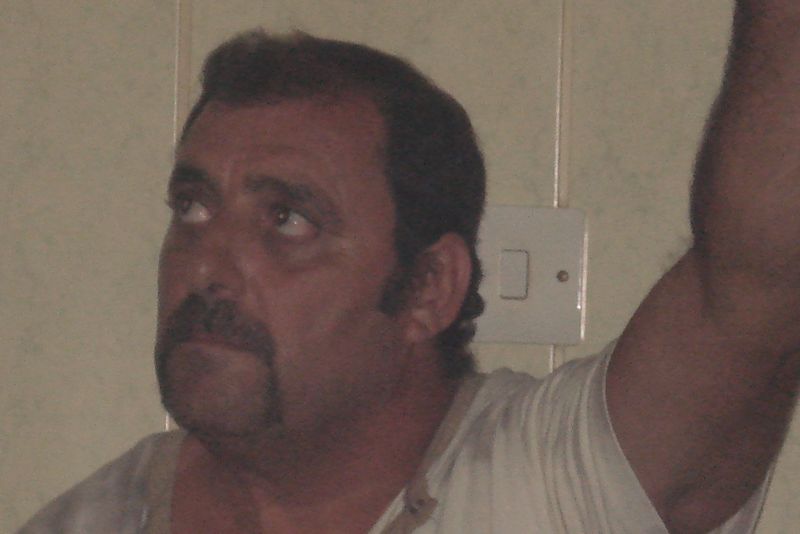 File:Grezzju Dalli Il-Garawwa thinking his next verses.jpg