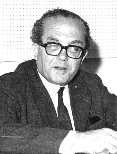 File:Ġużè Aquilina portrait.jpg