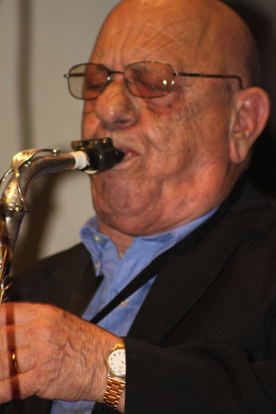 File:Sammy Murgo Tribute 2016-05-13 22.10.47.jpg