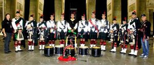 Redhacklerdpipeband.jpg